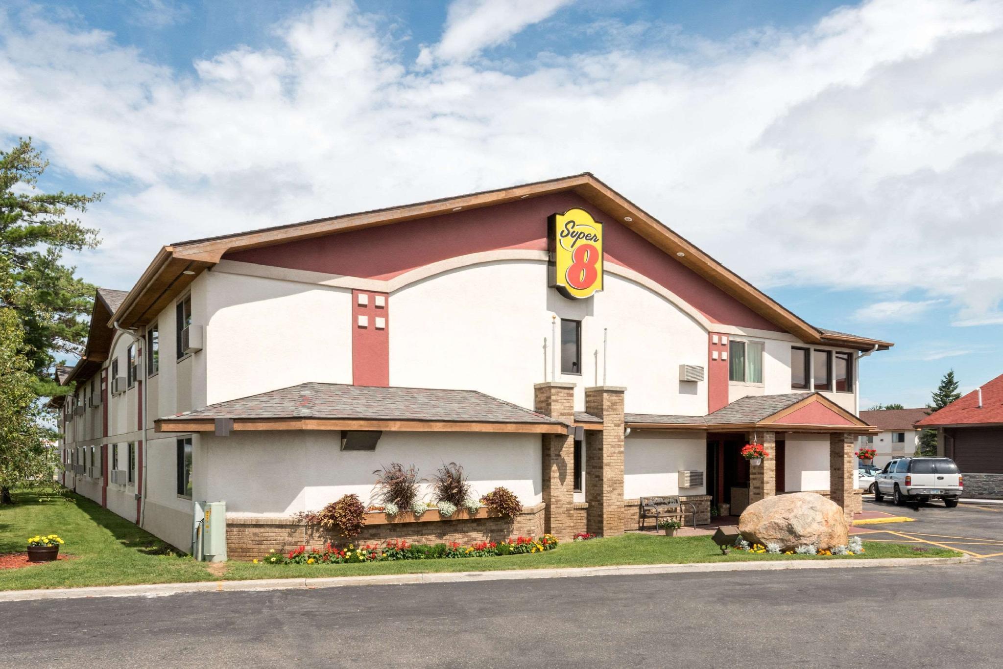 Отель Super 8 By Wyndham Bemidji Mn Экстерьер фото