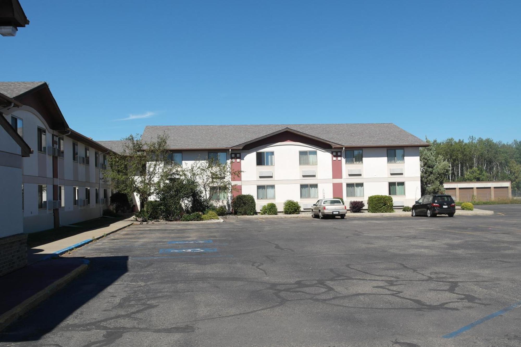 Отель Super 8 By Wyndham Bemidji Mn Экстерьер фото