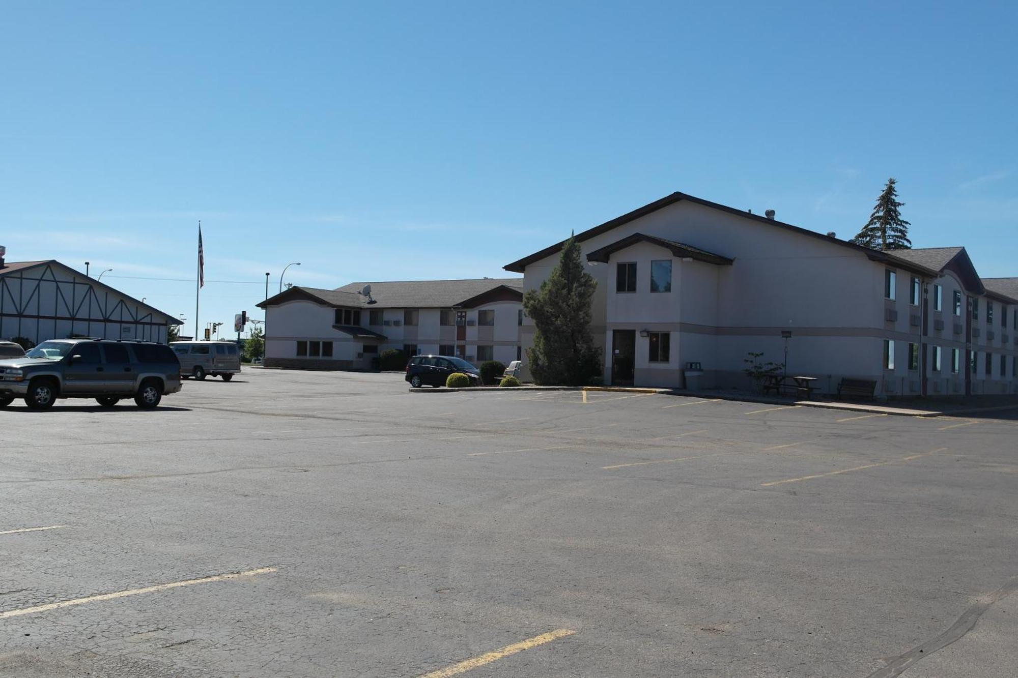 Отель Super 8 By Wyndham Bemidji Mn Экстерьер фото