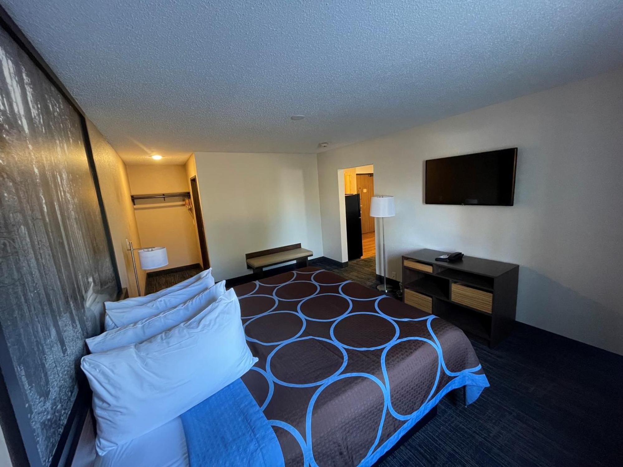 Отель Super 8 By Wyndham Bemidji Mn Экстерьер фото